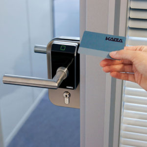 electronic-door-locks-readers-kaba-c-lever-compact-1